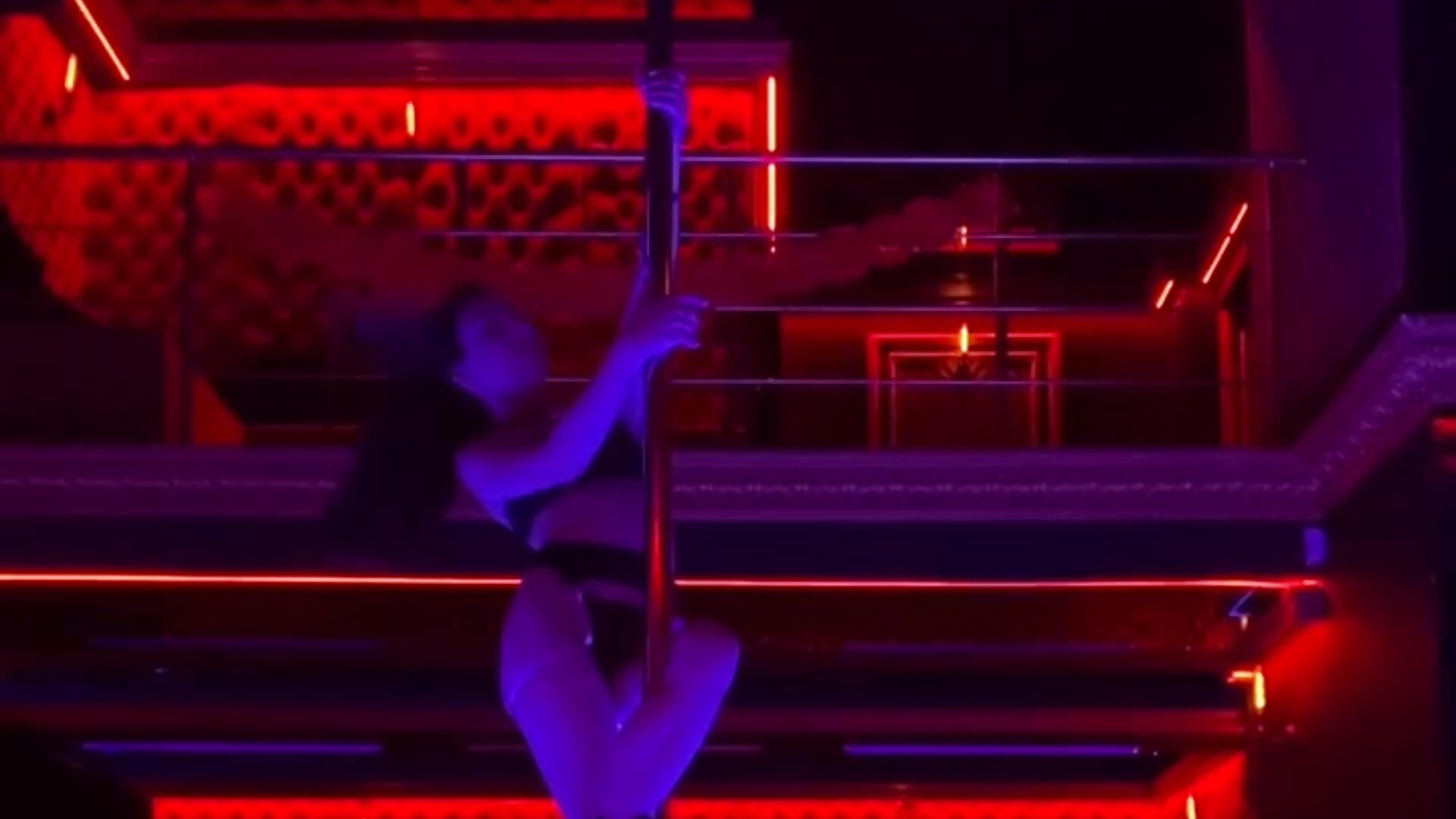 strip dance – видео вебкам-модели TianaHot777