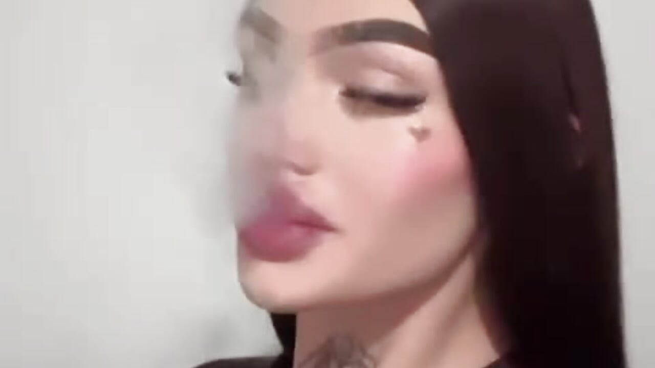 カメラキャストのlizz_lunnaさんのトレンドな 6279本の動画