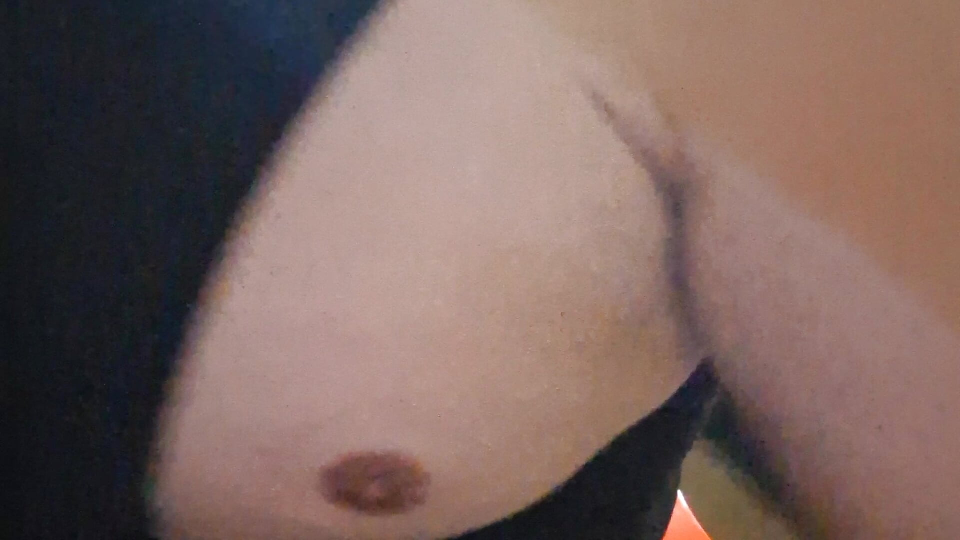 Pectorales  01 - video by yoyo_z_fire cam model