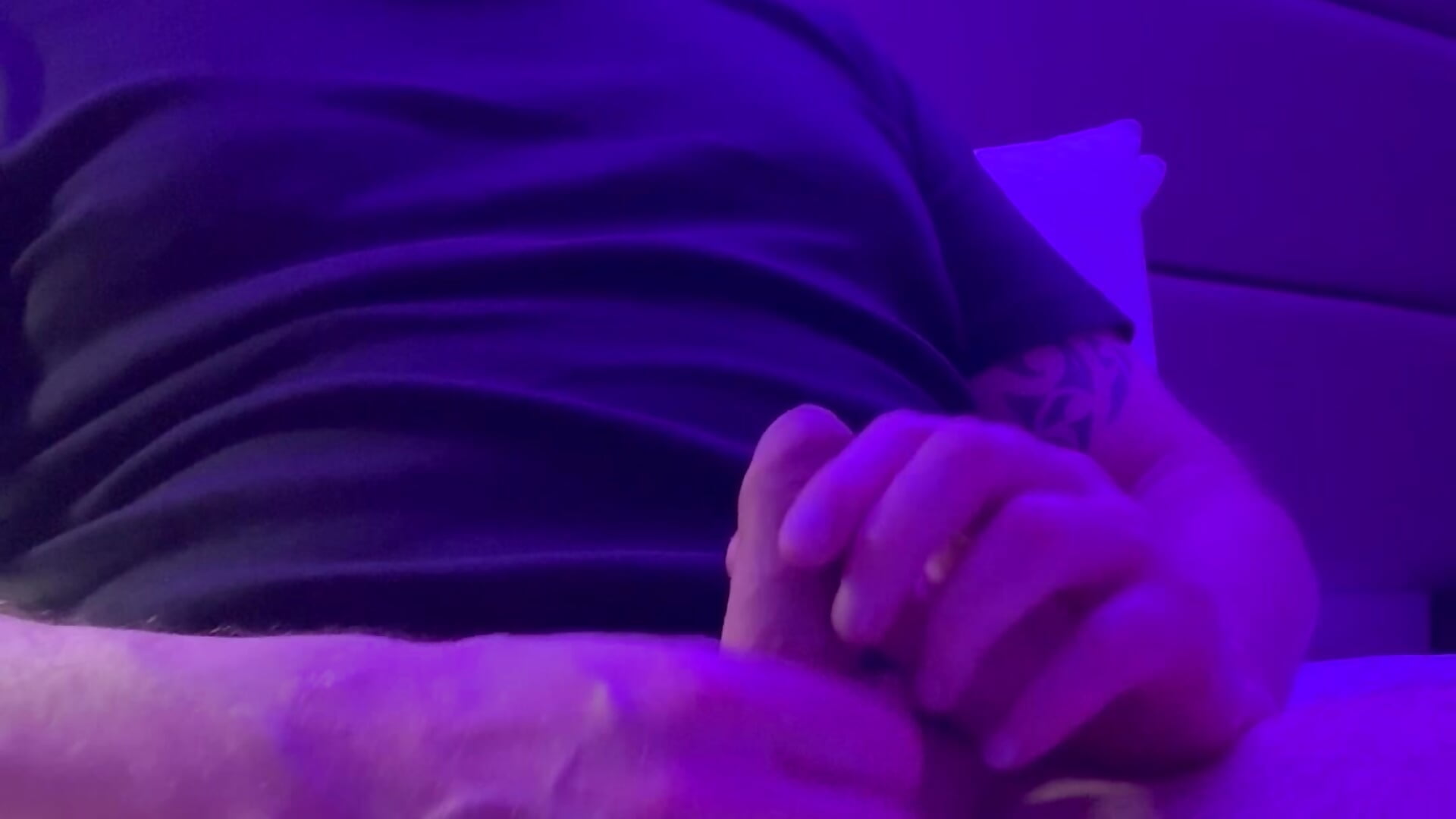 Getting hard - PrivateJohn11 캠 모델의 동영상