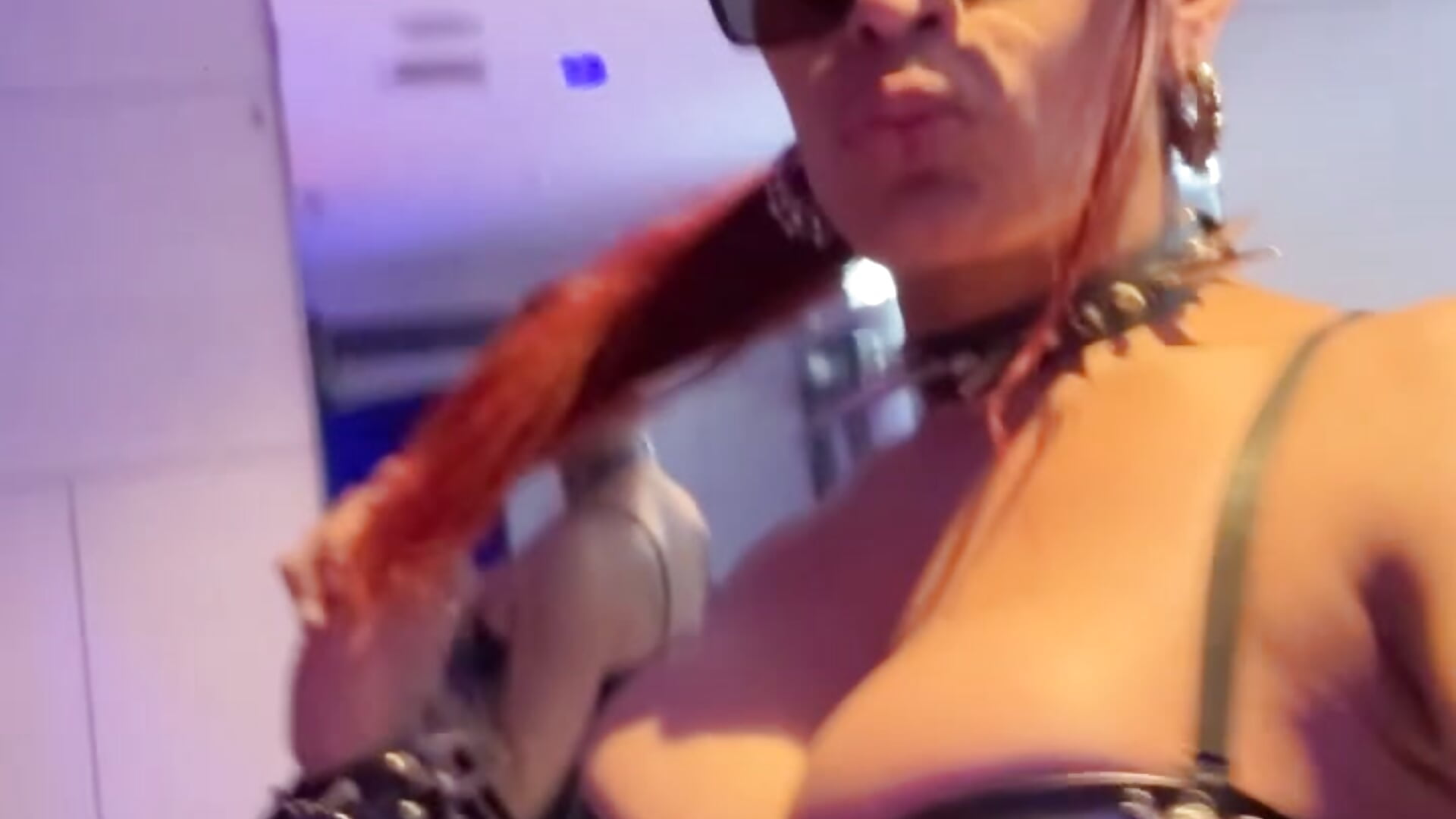 C6316B55-4C4D-4713-80FE-BDB778FF0D4D - TSVICKY666 adlı kamera modelinin videosu