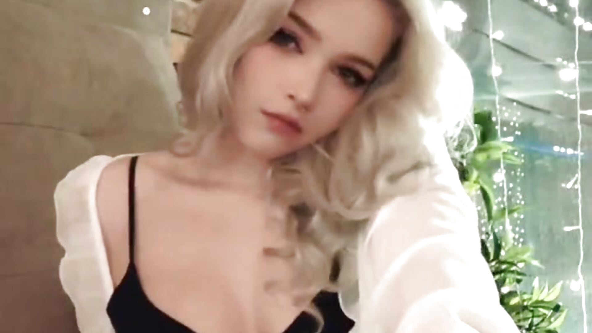 wonderful evening – video od webkamerové modelky ShyniAlice