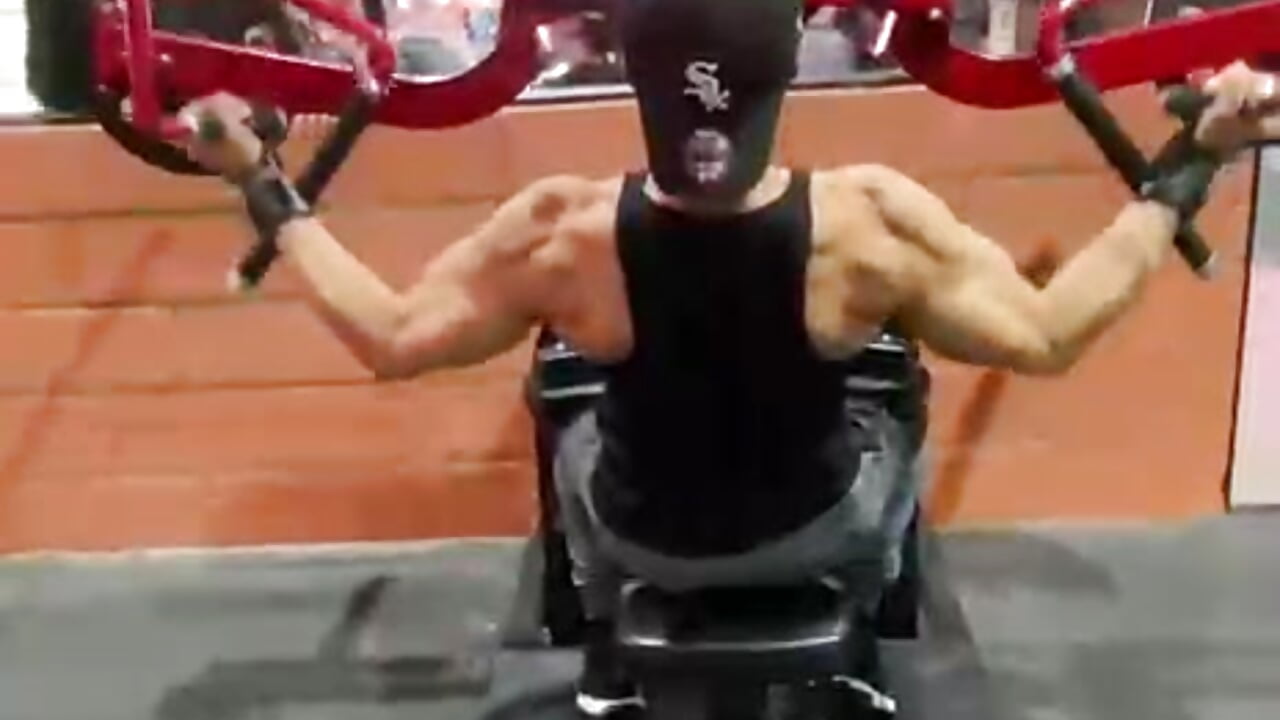 Entrenando - video by Adonys_Lewis_ cam model