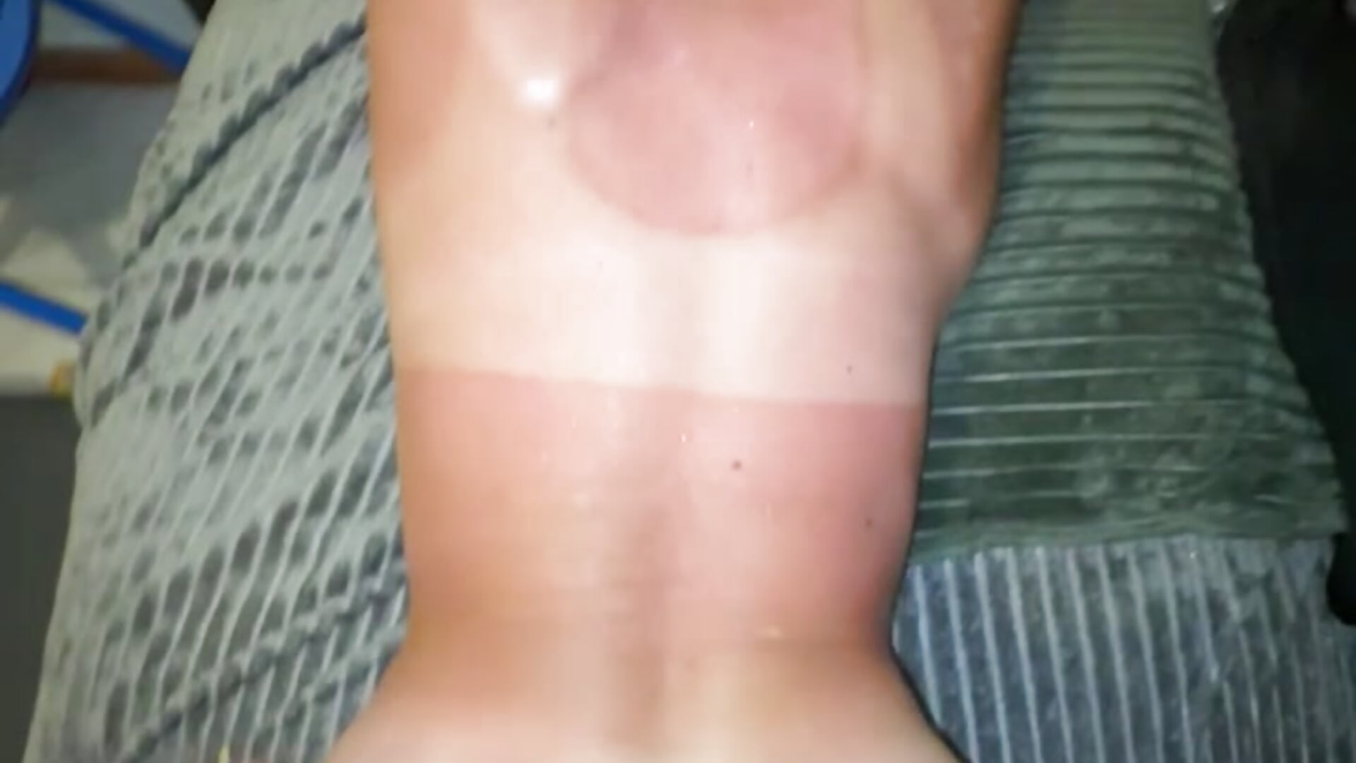 Une bonne fessé - วิดีโอโดย Axel_black10 โมเดลแคม