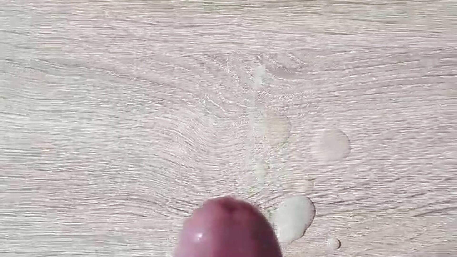 Cum on desk - criscros1509 adlı kamera modelinin videosu