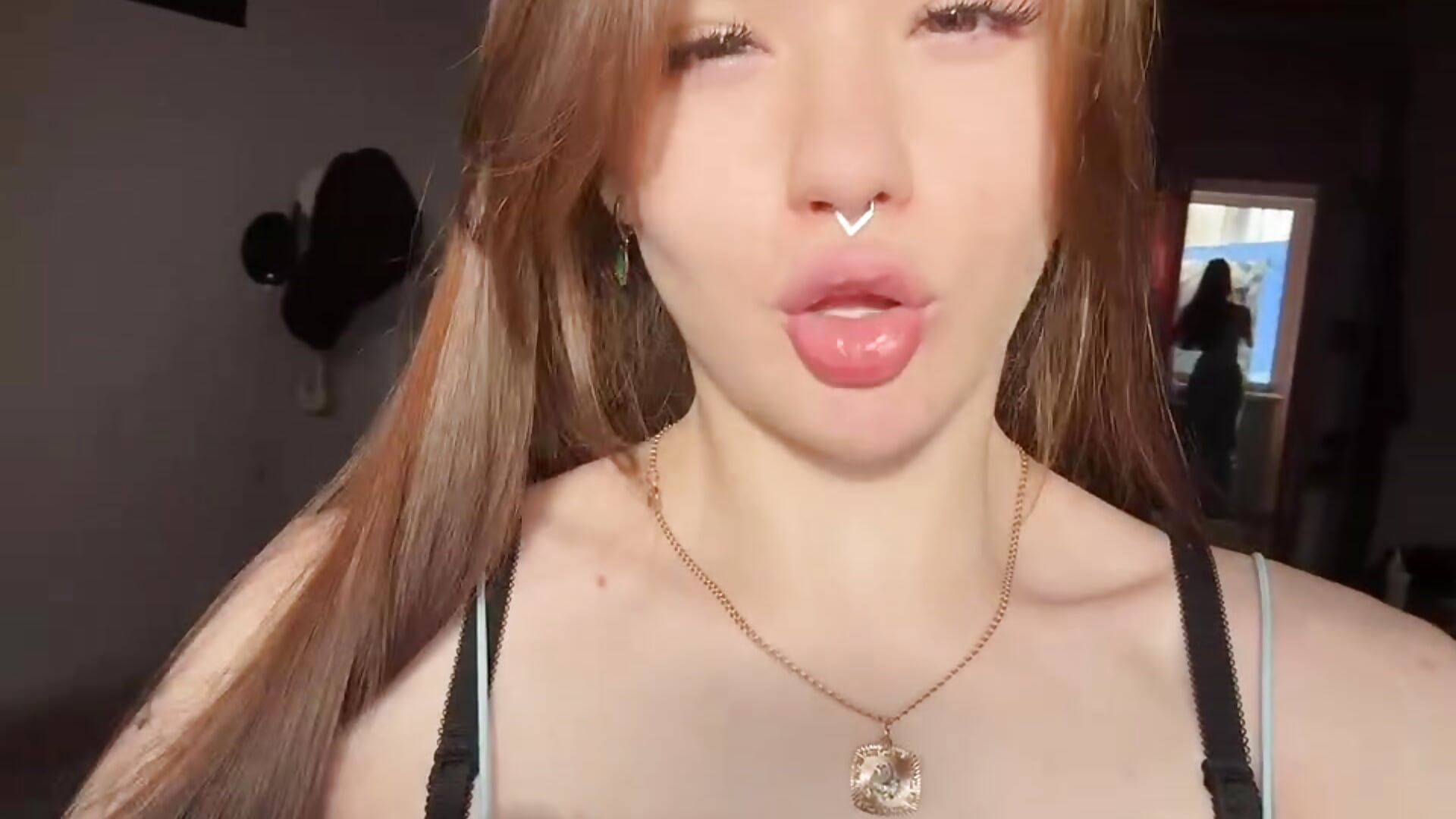 :3 - video by LubaSeirers cam model