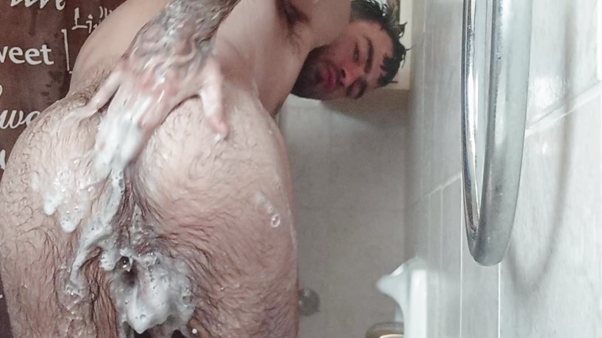 Watch me shower 🍆🚿