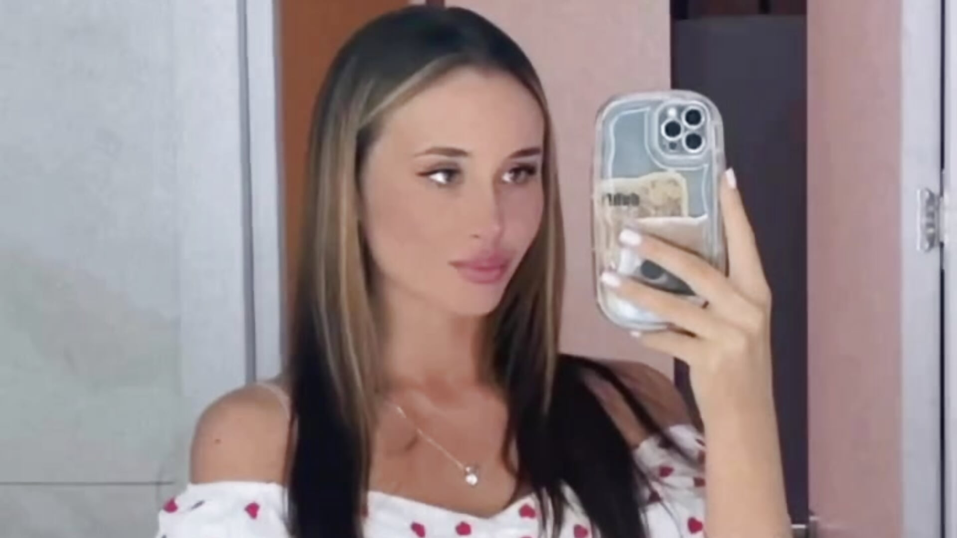 OMG^^ - video by Melissa_Janess cam model