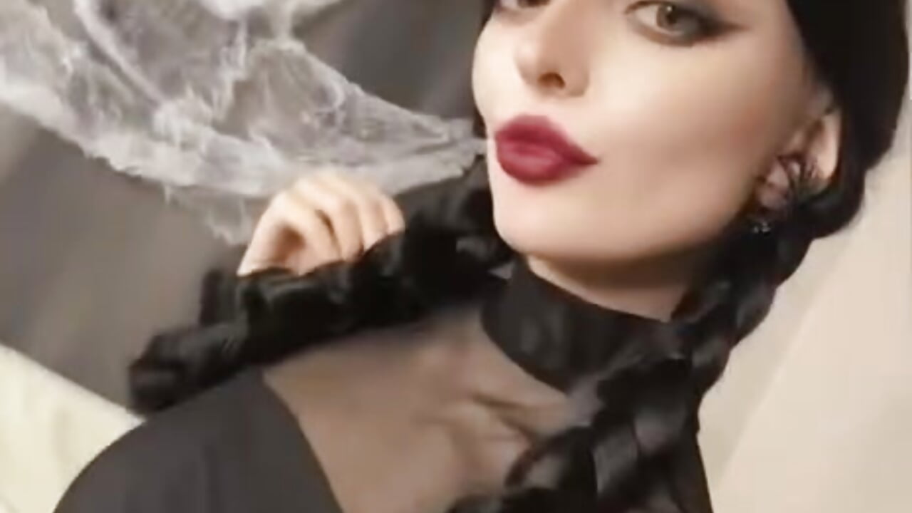 Wednesday - video by aka_Blonde cam model