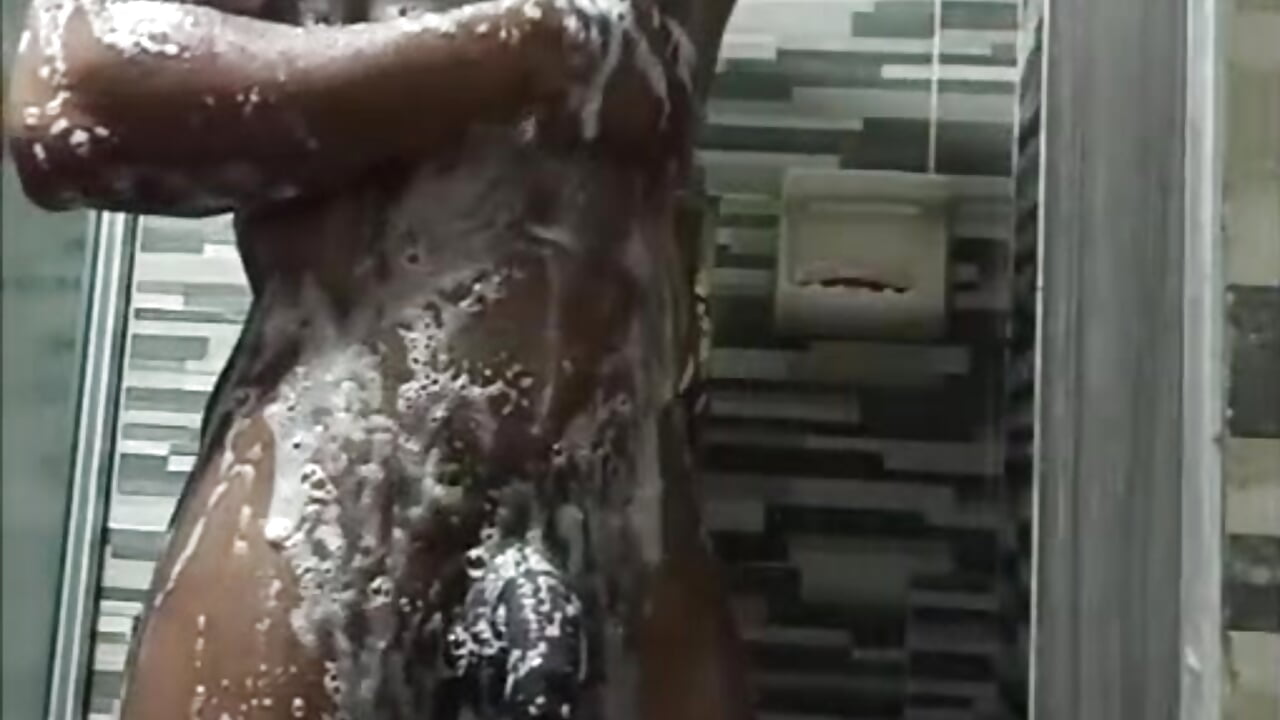 Come and shower with me 🔥🍆💦💦 - Dante_Knox主播的视频