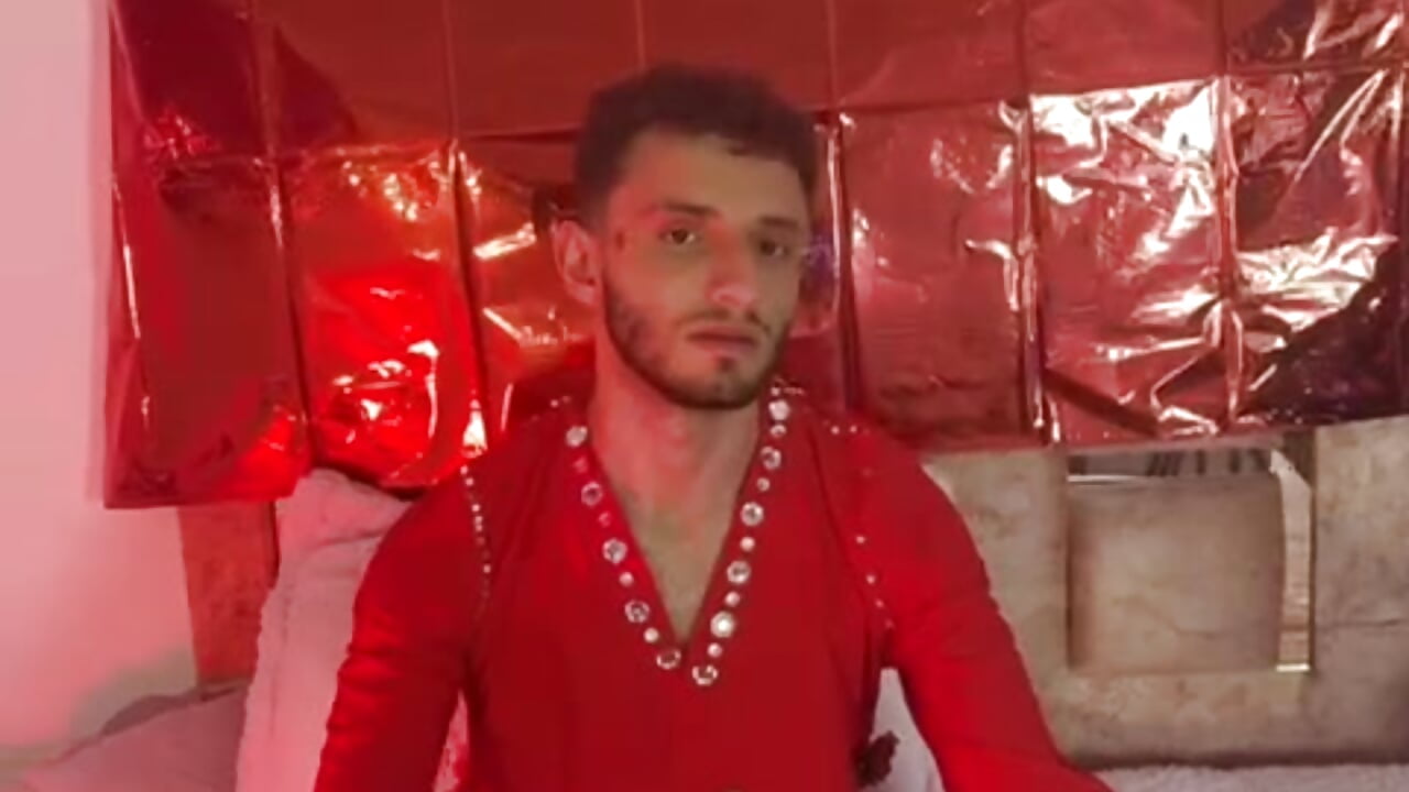 Valentine’s Day Special 💘－カメラキャストのCurlystarttの動画