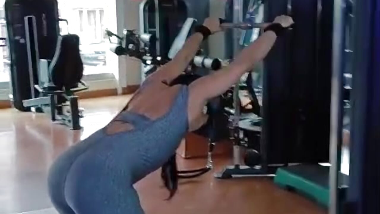 Does this seem sexy to you? - відео від вебкаммоделі Michel_fitnes