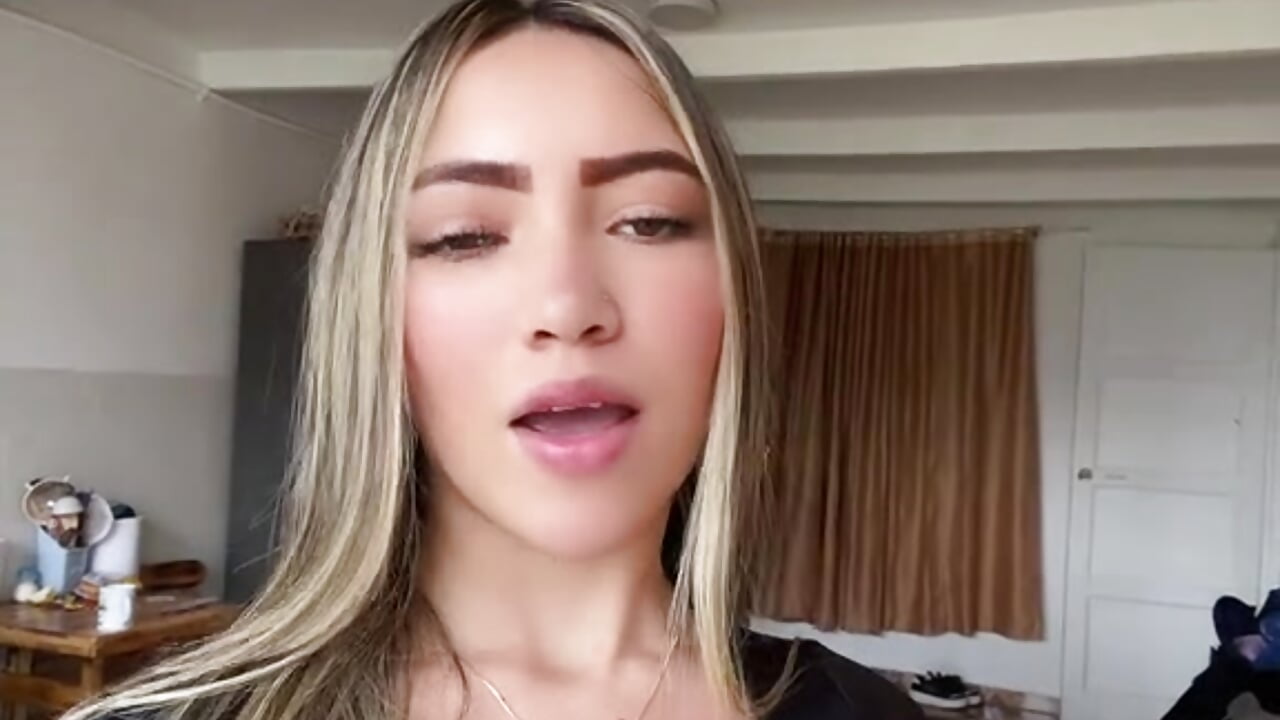 🖤🔝 - video av Emma__Carson cam model