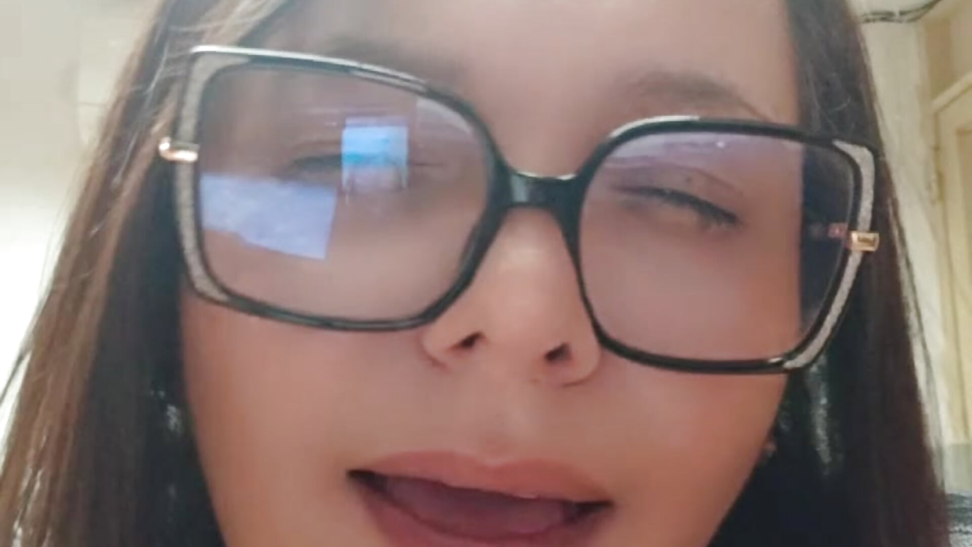 1000437542