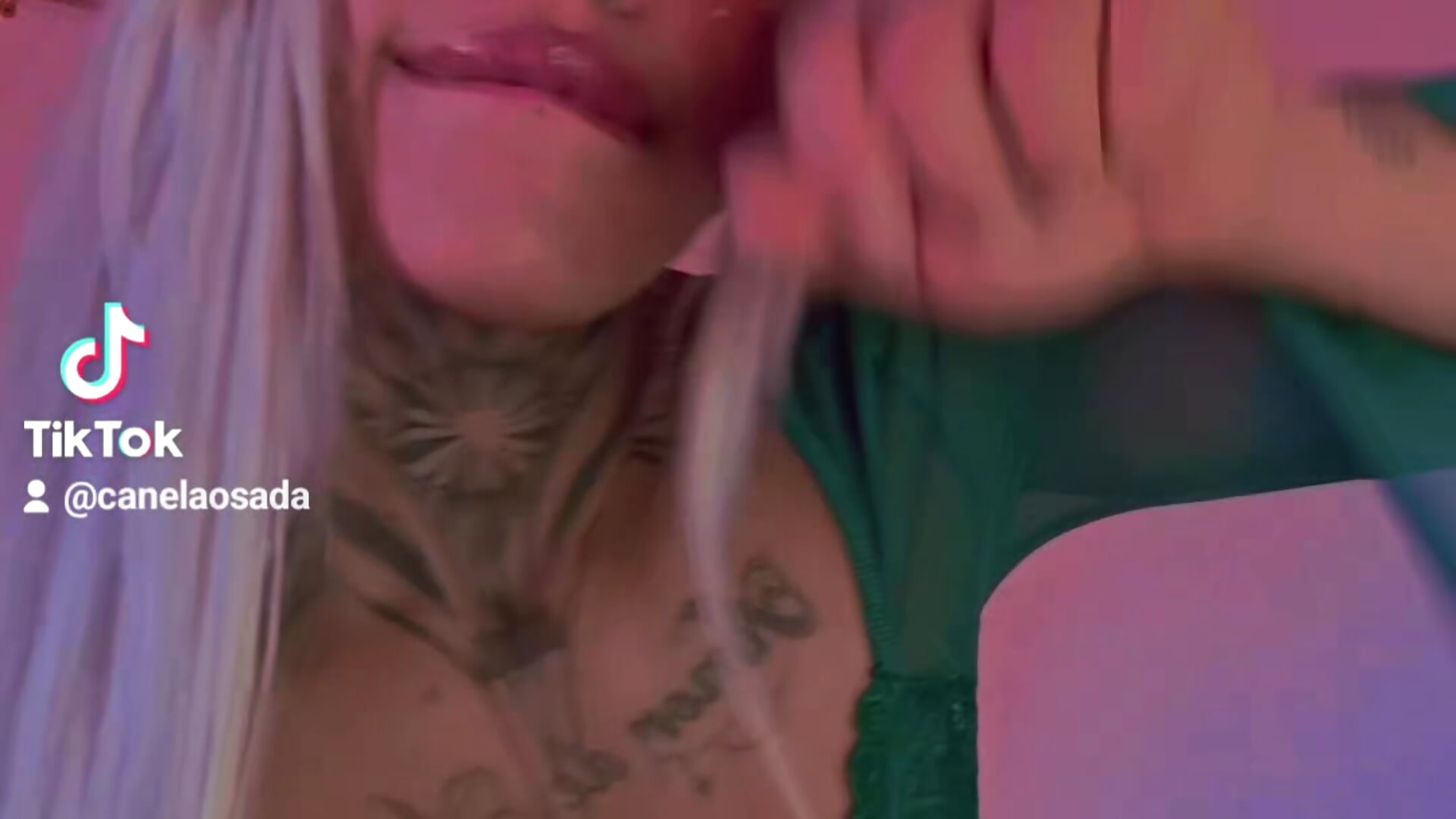 🤍blanco o rojoo♥️ - video by Canela_Osada_ cam model