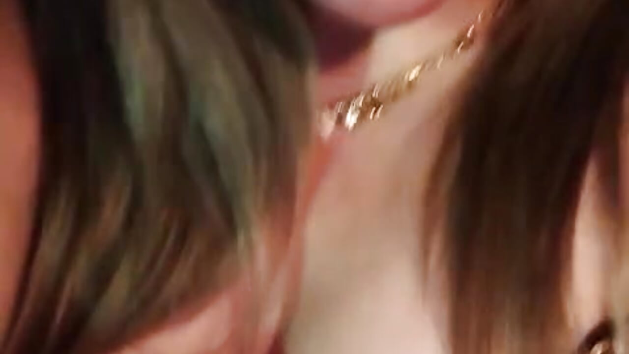 Let's party - Video von MaraLuxe Cam-Model