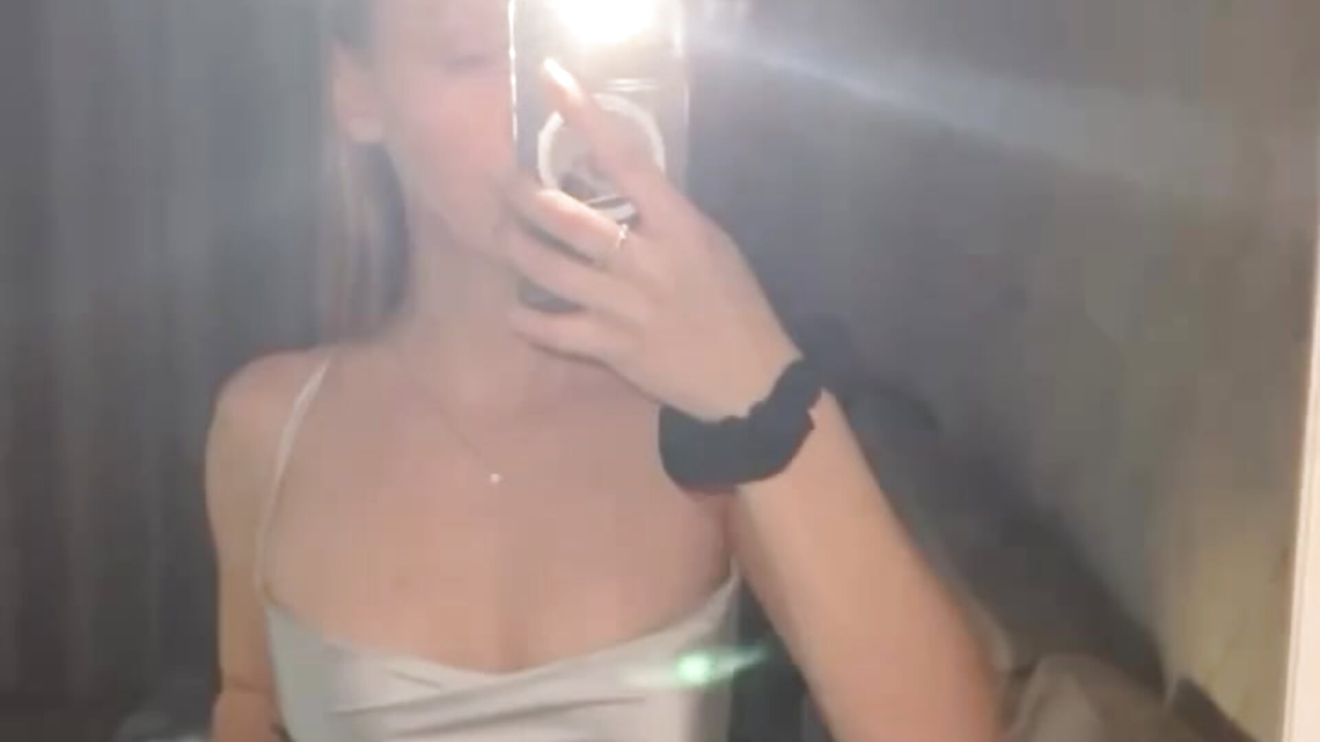 My Vibe – видео вебкам-модели CherelleDunklee