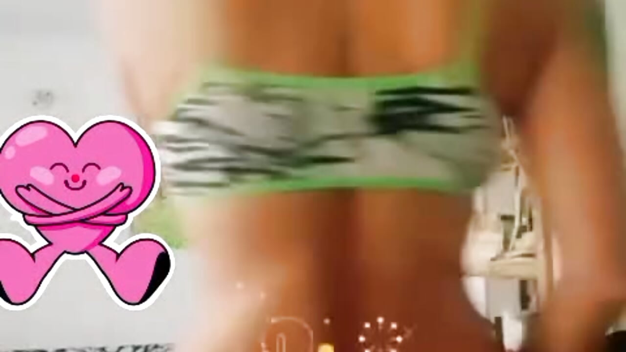 Oh, delicious, delicious. - video của người mẫu cam DayannaPink