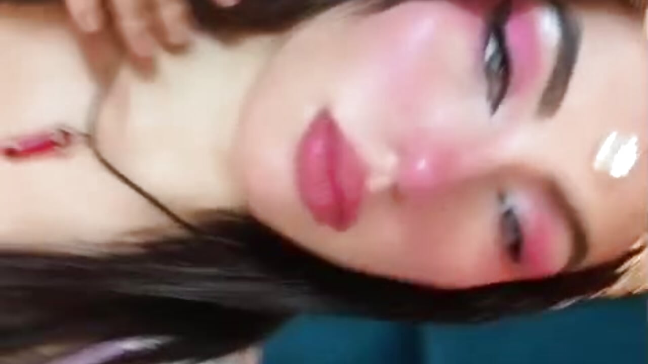 I am not a forest elf... I am one of those who enchant and let themselves be used. - video by Raven_Blue_ cam model
