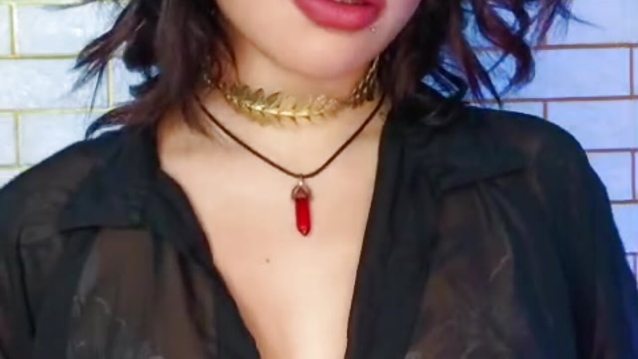 Today I dressed as temptation. Do you dare to fall? - video by Raven_Blue_ cam model