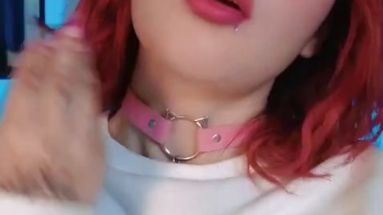 Lips, a choker, and a "come a little closer" look 🔥 - video Raven_Blue_ kameramallilta