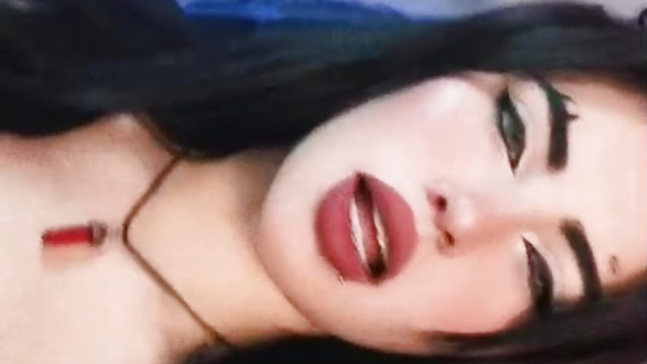 If you stay looking at me like that, I'm not responsible for what happens. - Raven_Blue_ 캠 모델의 동영상