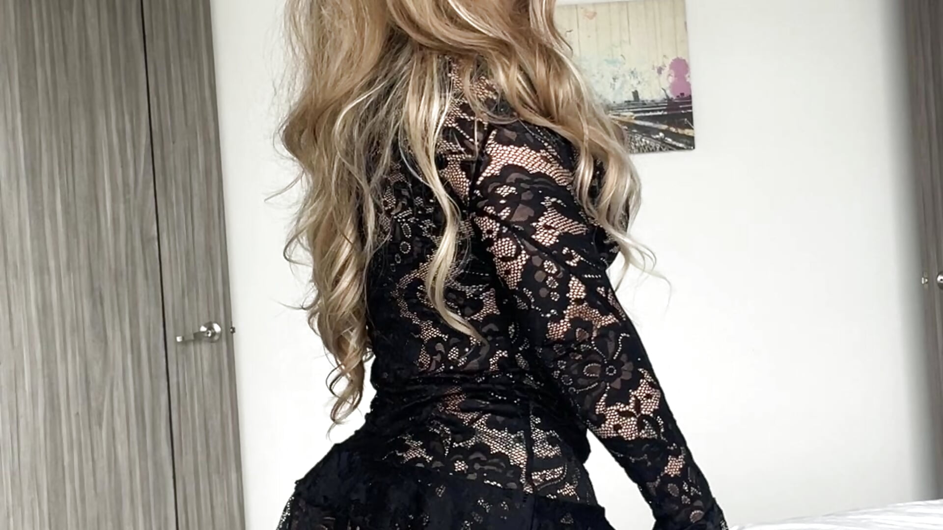 MILF Horny - video by Layla-Wattson cam model