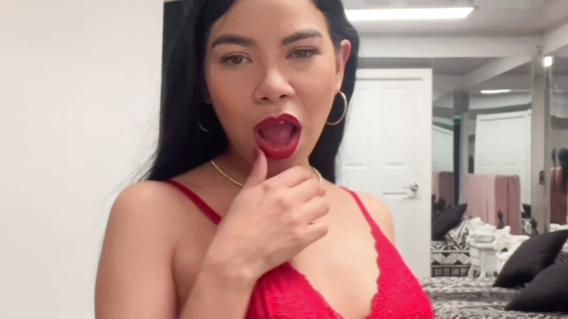 ❤️ – video od webkamerové modelky Little_Lexyy