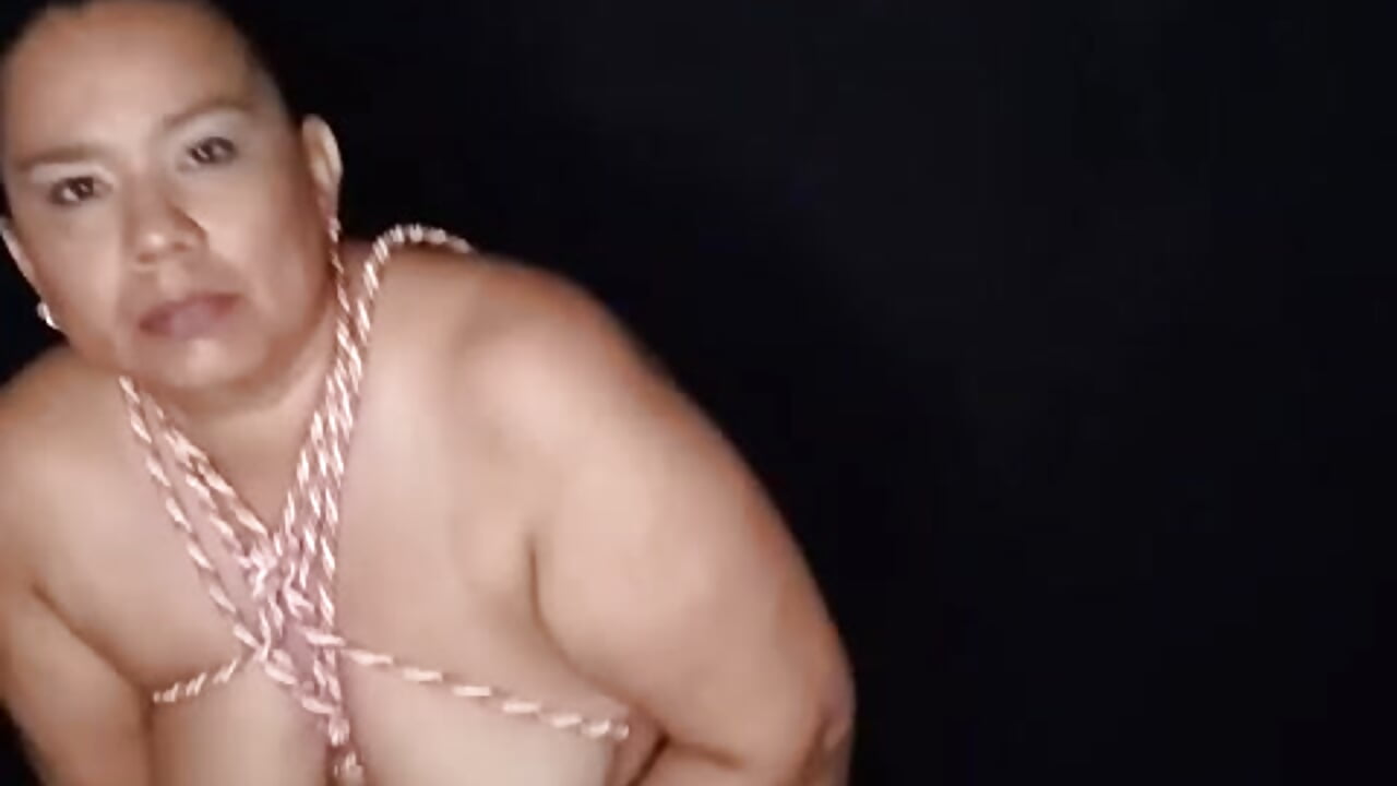 WhatsApp Video 2024-10-18 at 11.47.41 PM.mp4 - clip cu Misss_alicia model videochat