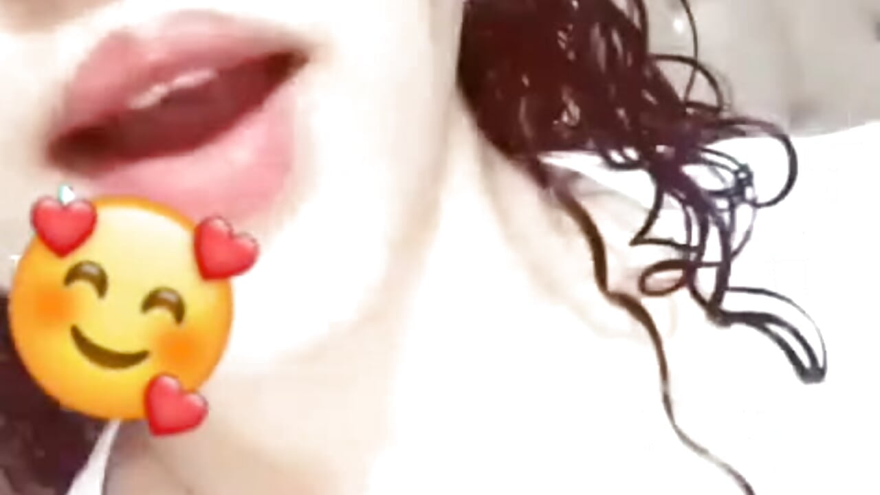 profile-intro-video- - video by alana-hott cam model