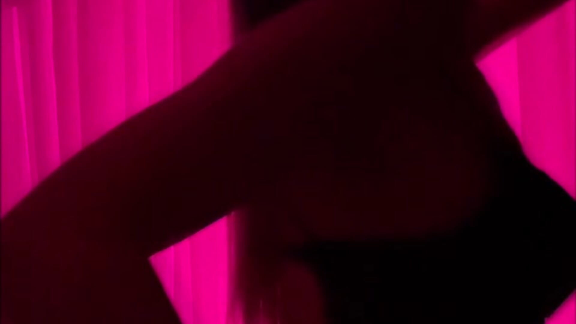 First I tease you. Then I show more — only for my fans 🔥 - відео від вебкаммоделі AnesaKis