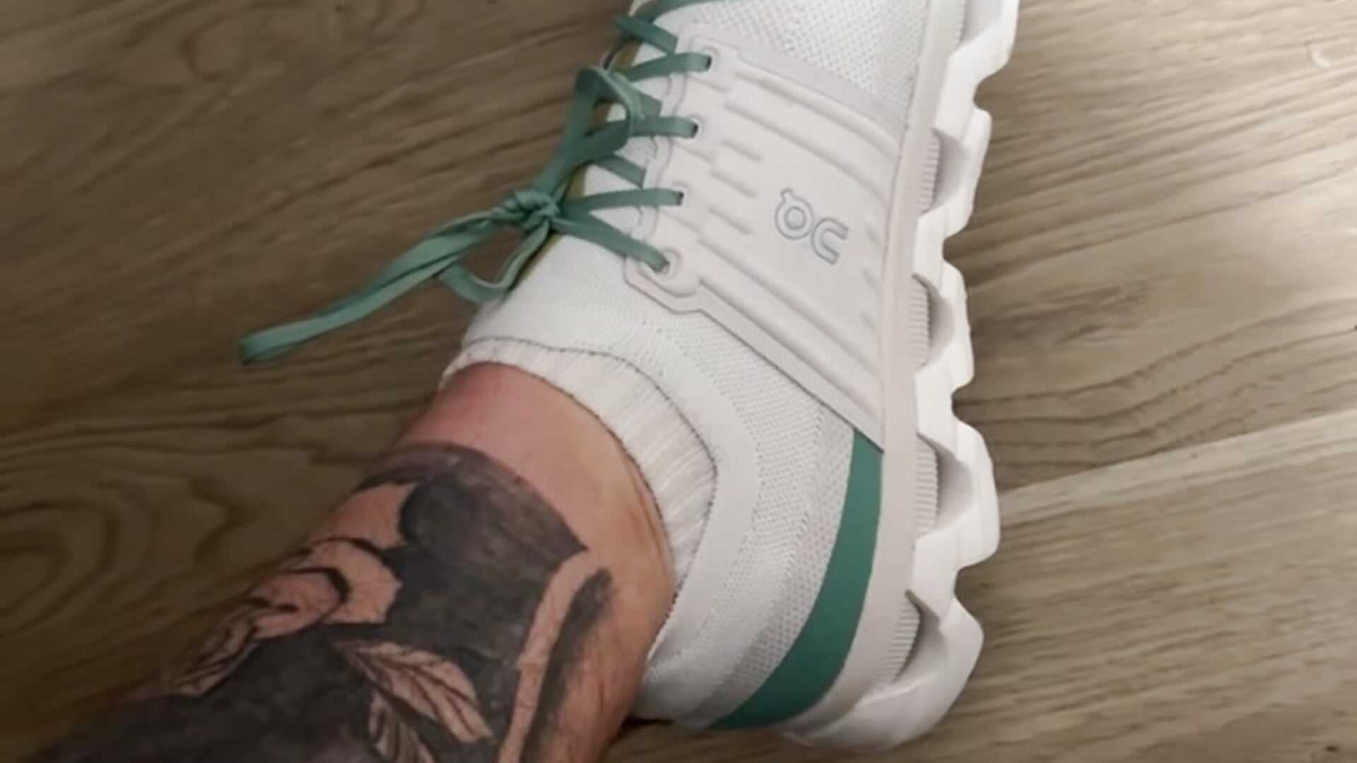 F1BE8617-F9DF-4970-9EC0-8EAF32C0B5EB - video by gardeyan cam model