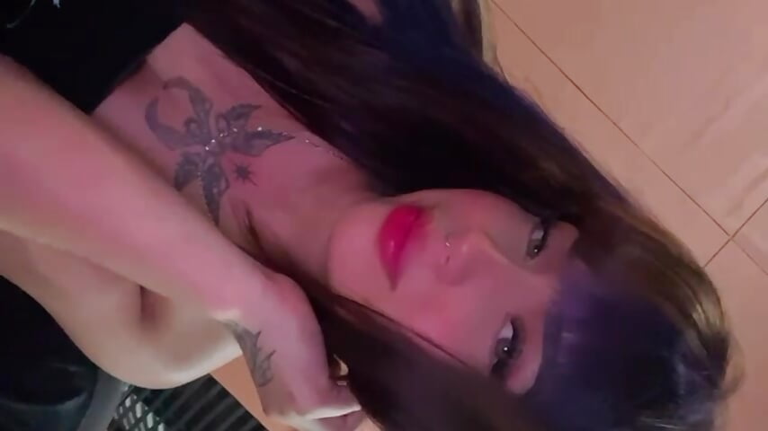 SallyK - video by SallyKitty_ cam model