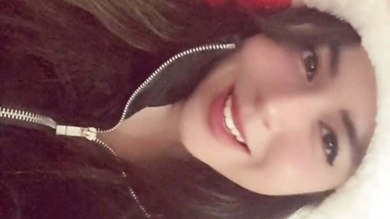 i - video của người mẫu cam IsaBluee