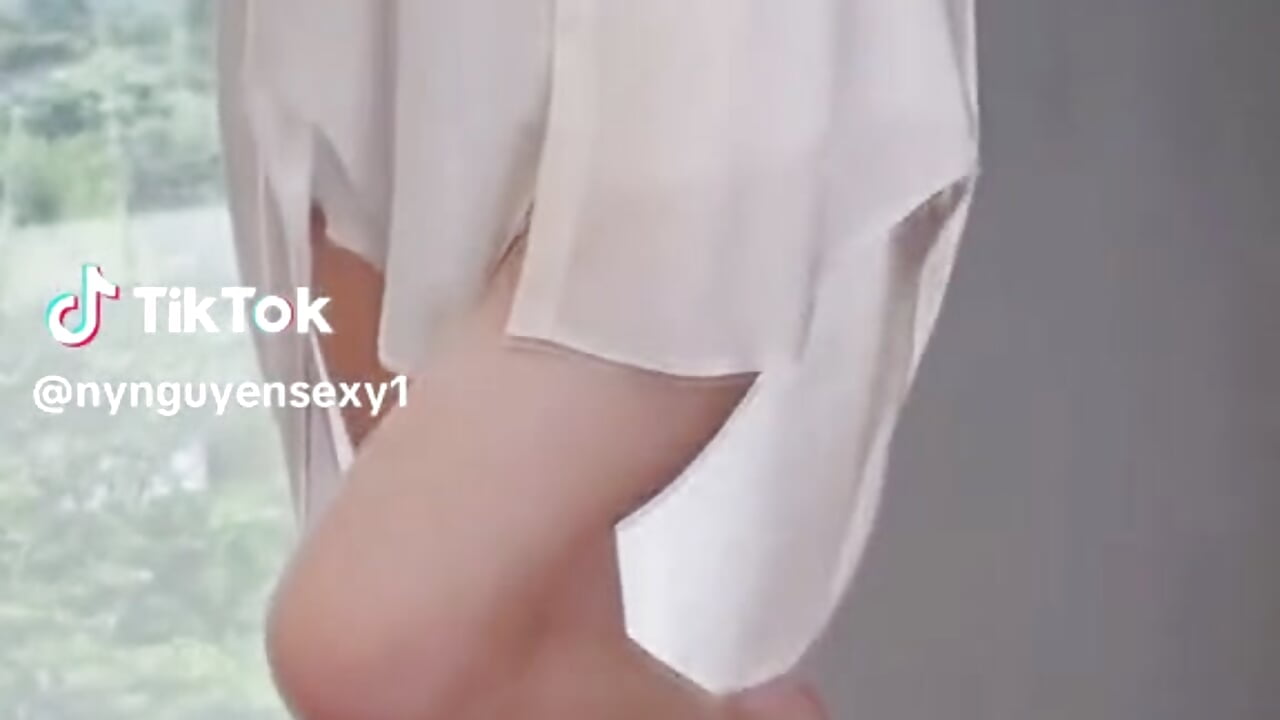 bb3489ca8c47c054b6ea33ecdeb33792 - video by Anna_sexyY_ cam model