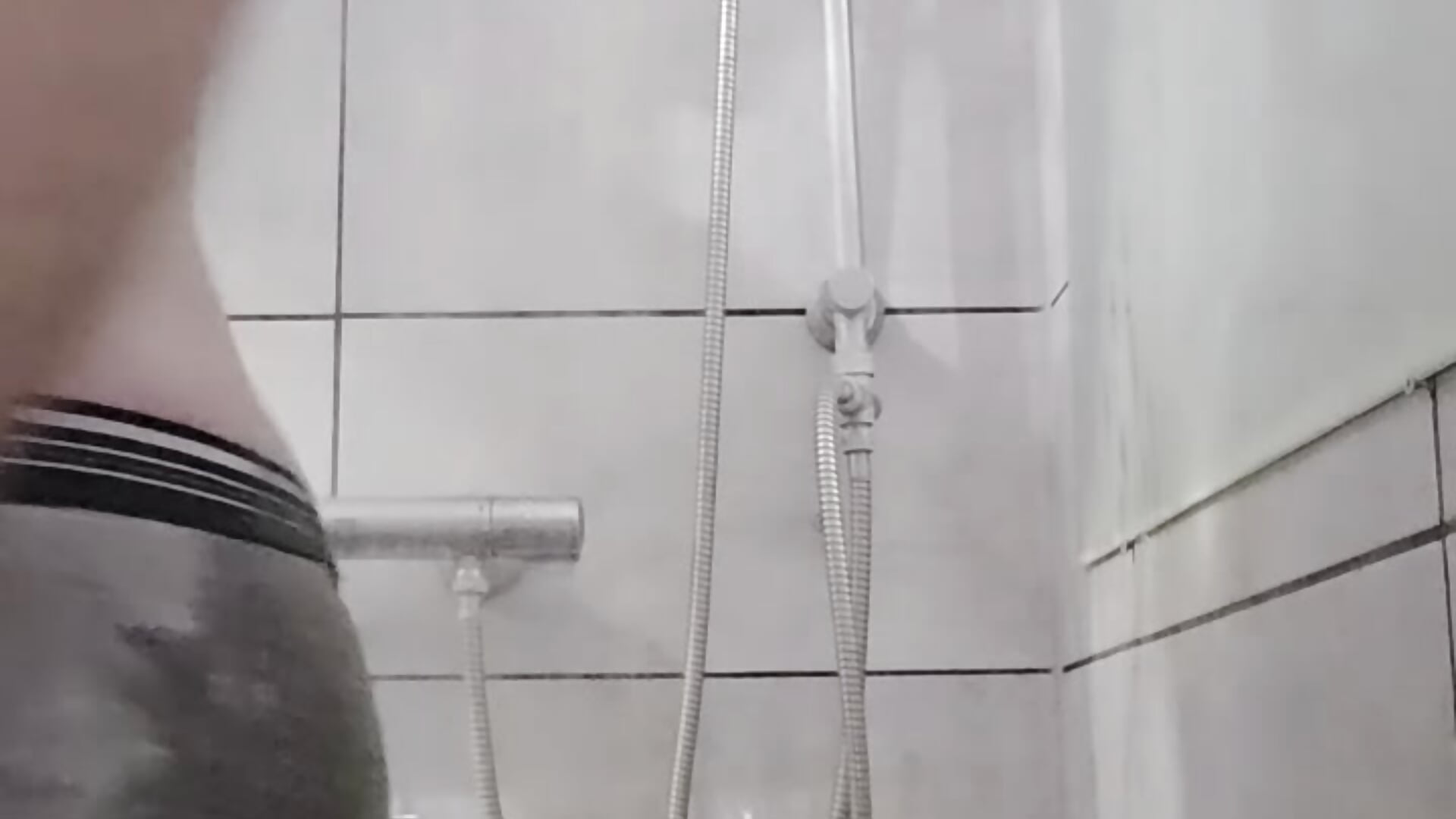 Dusche - vidéo du modèle de showcams Dymo903