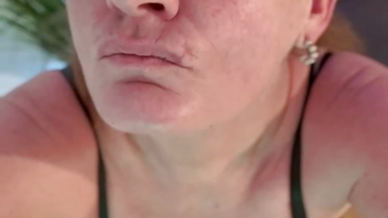 Hii - video by gabi-milf cam model