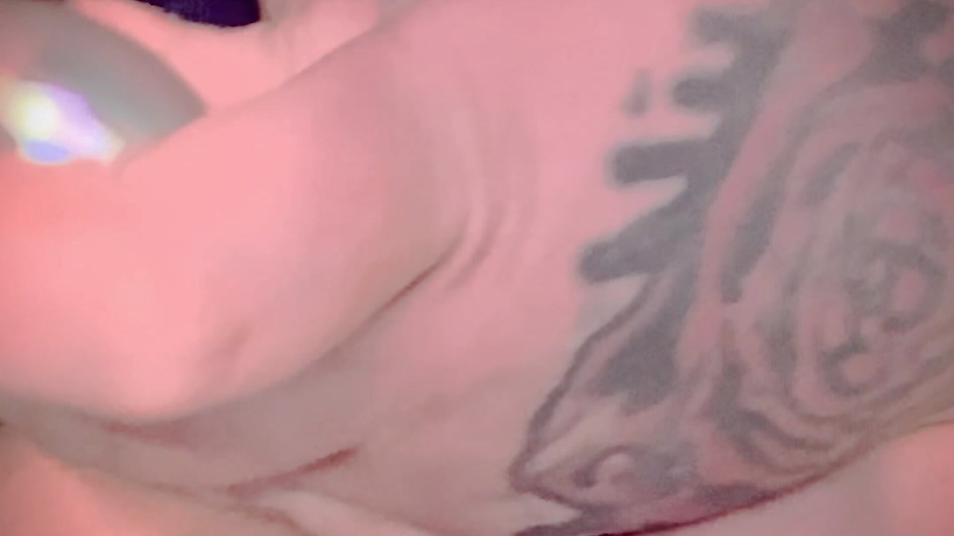 Creamy pussy play 😏