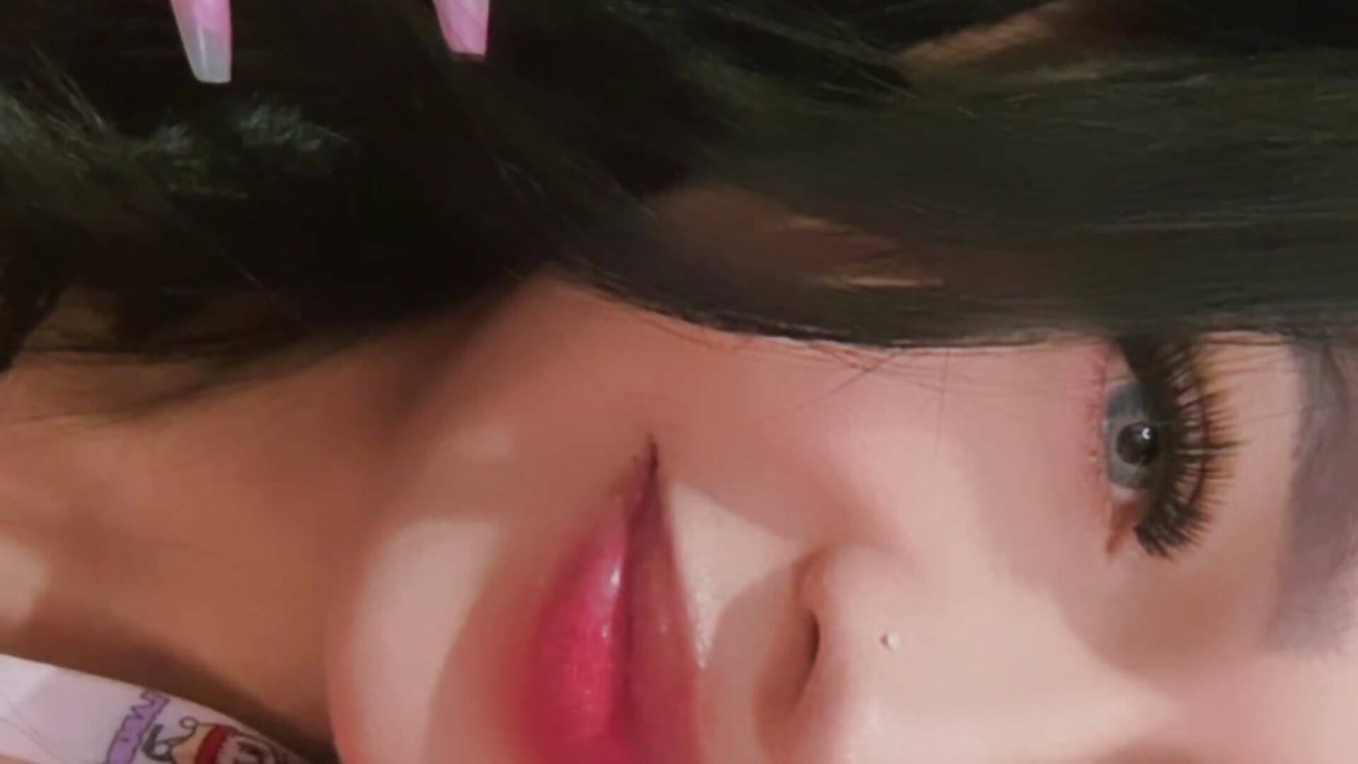🌸💫✨ - video by llyy05 cam model