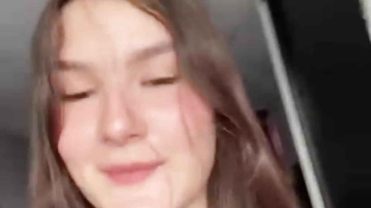 <3－カメラキャストのisiswetの動画