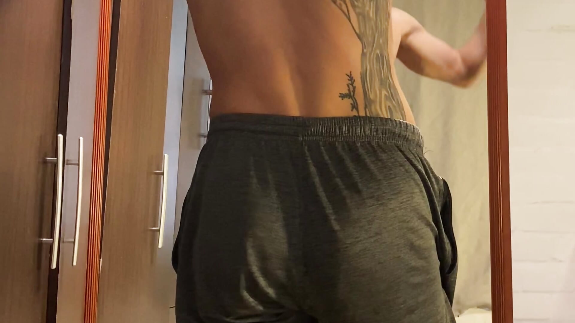 Tatto 🔥 - відео від вебкаммоделі gatoquiles