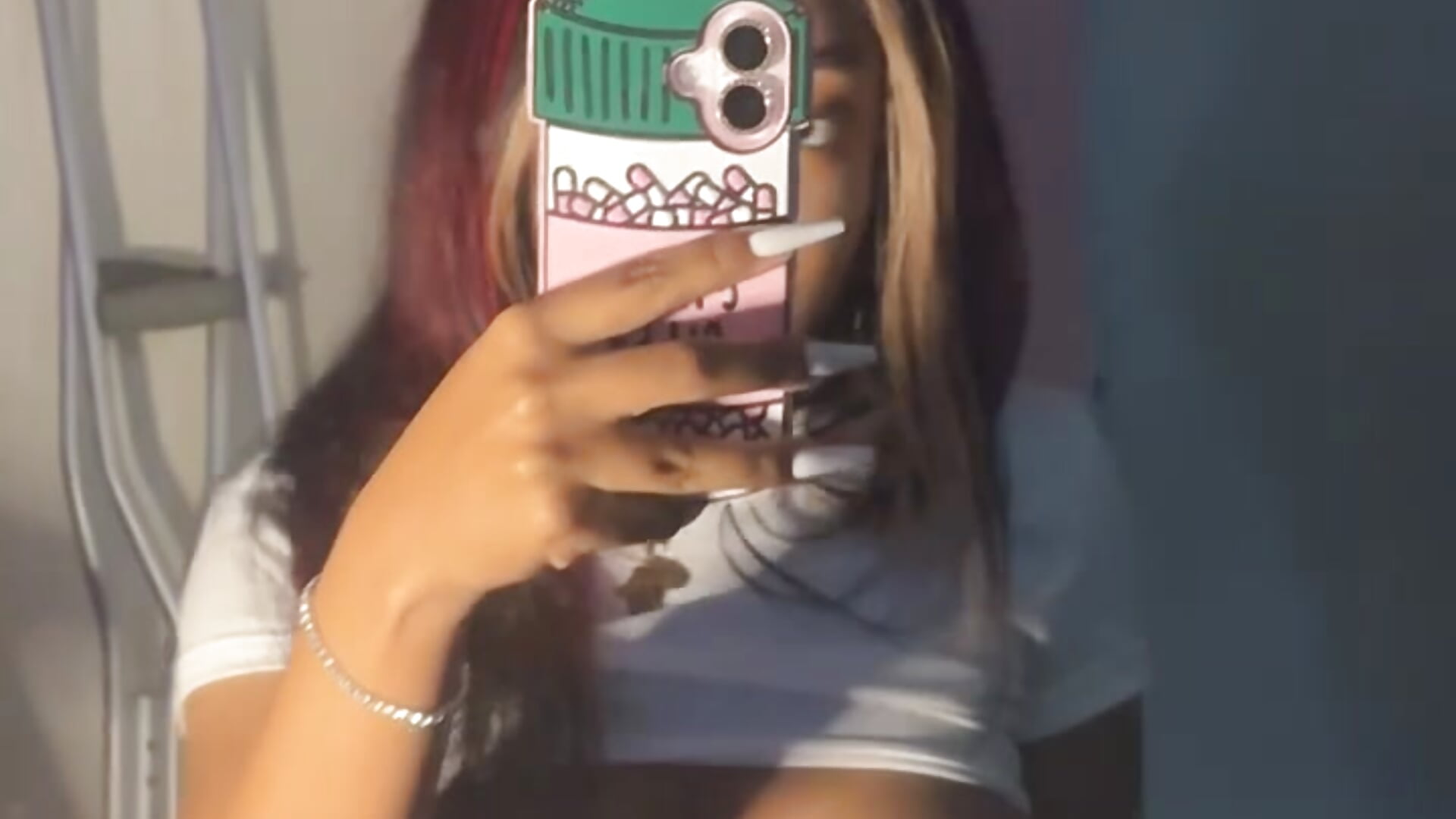 Zoom in 🍒 - video by lifeoftt_19xx cam model