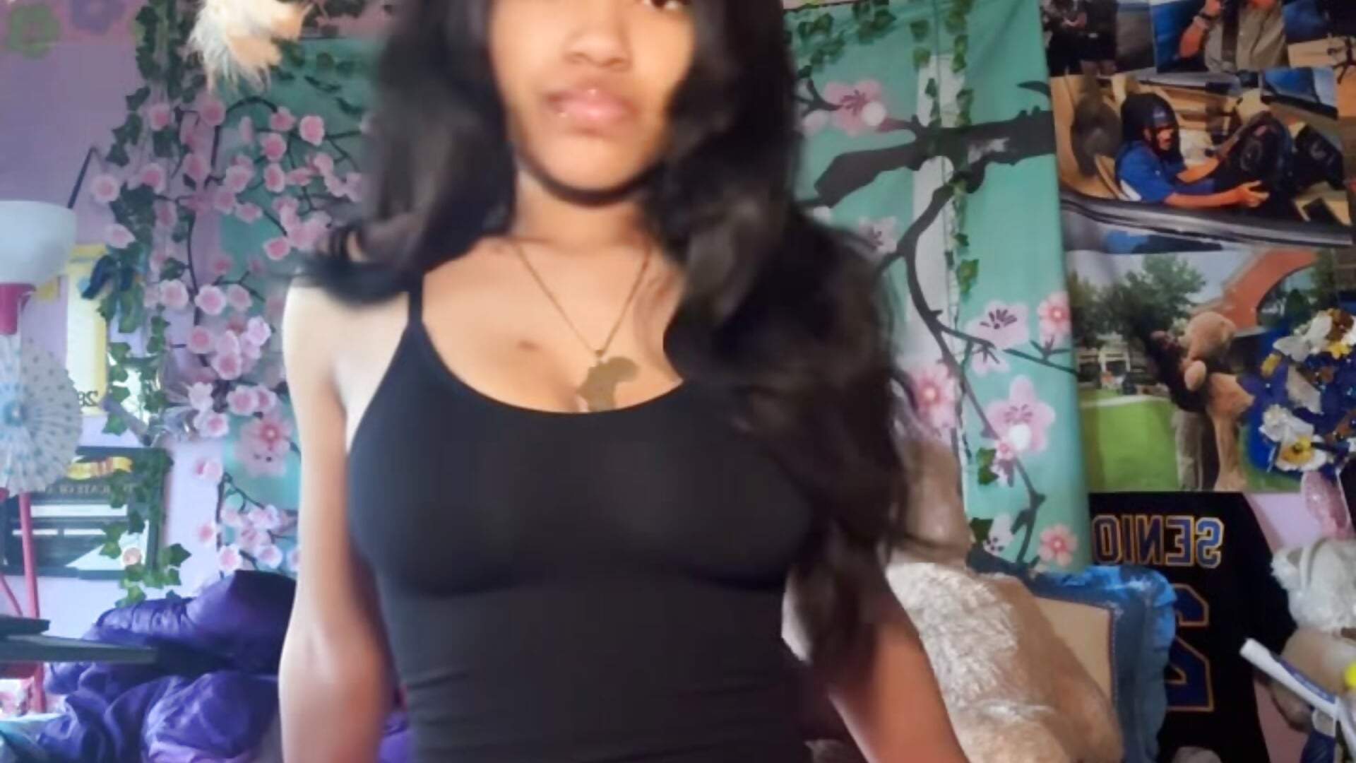 Hi 👋 - video by lifeoftt_19xx cam model