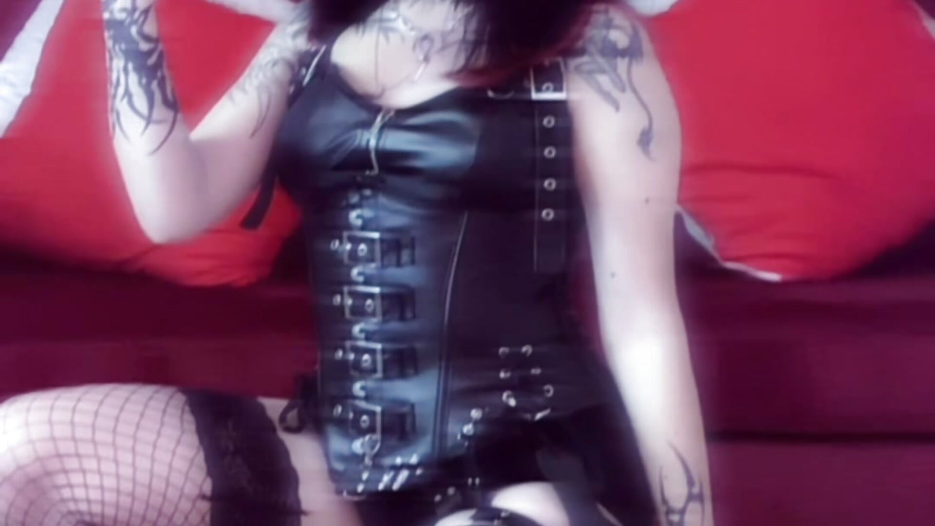 Yehaaaa!! 🤠 - video van neo_vampy cam-model