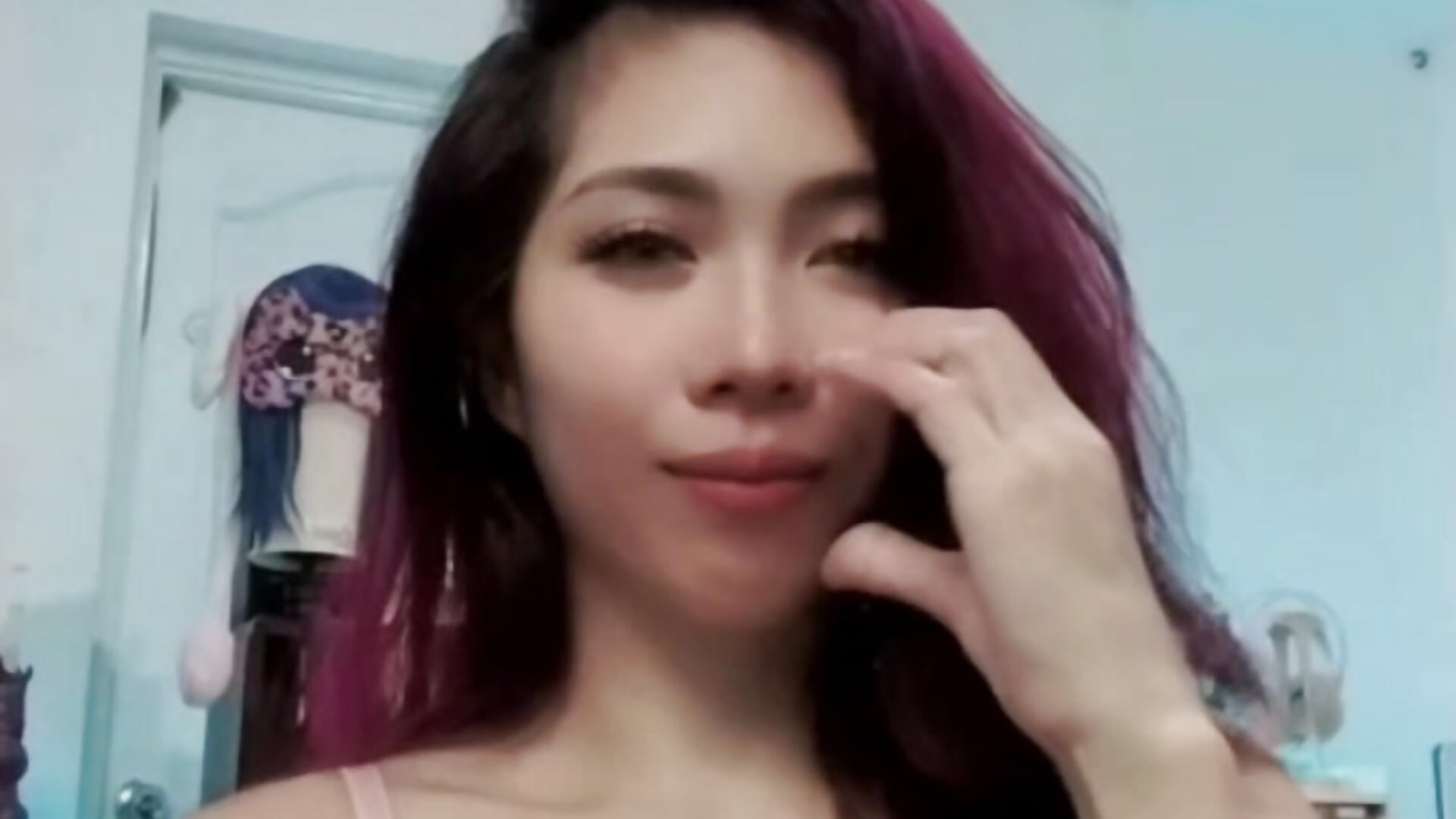 😜 - video by 25sweetlilbunny cam model