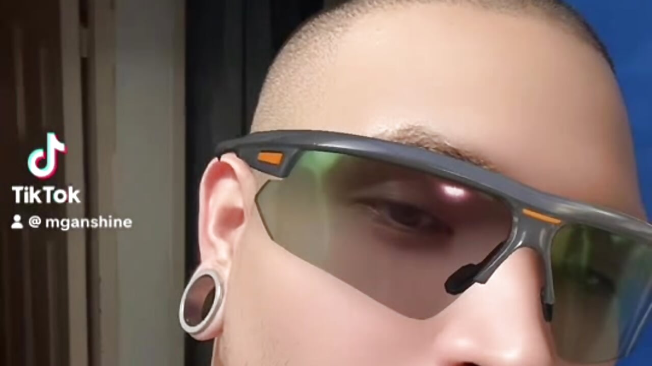 87982bd77d9e4322b03147becb985a2d - Liamm03主播的视频