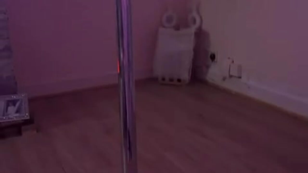 my pole ;) - Video von Demi_Lovex Cam-Model