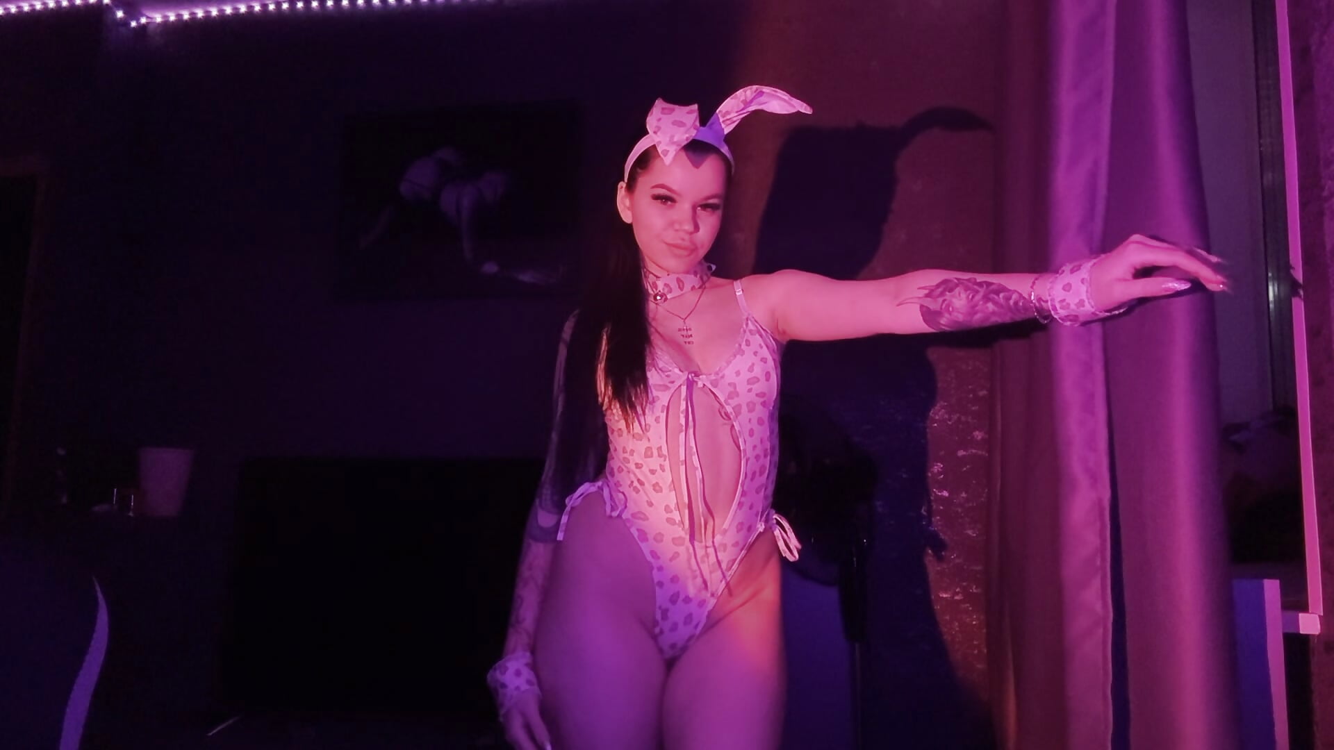 My video <3 - video by Kelliy_Moon cam model