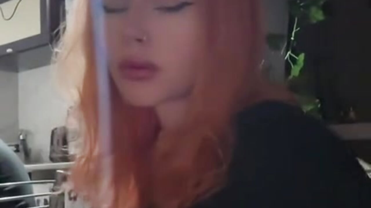 Just me ✨ - video by eyes00n cam model