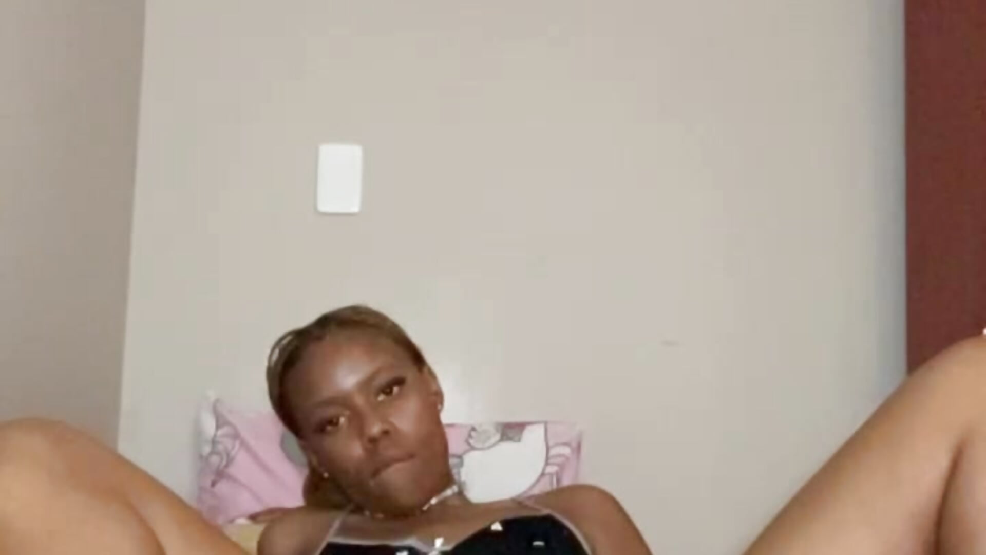 Pussy play - Prettykasigirl adlı kamera modelinin videosu